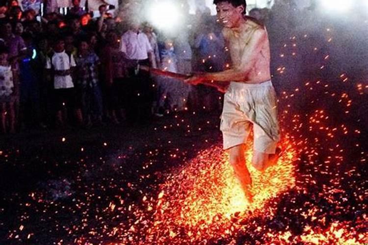 本命年犯小人怎么处理