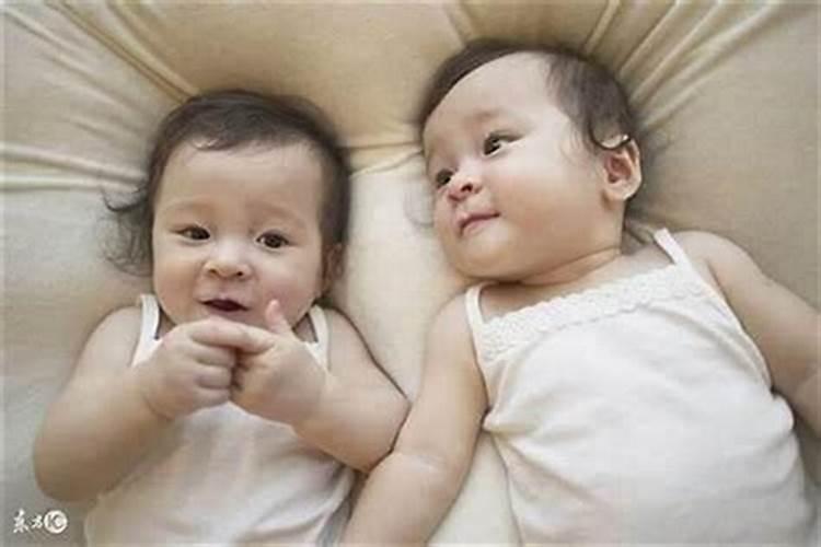 双胞胎命运不好的原因有哪些症状