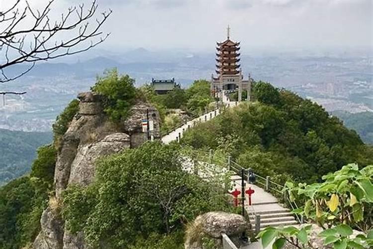 五行缺水的人跟什么人在一起比较好一点呢