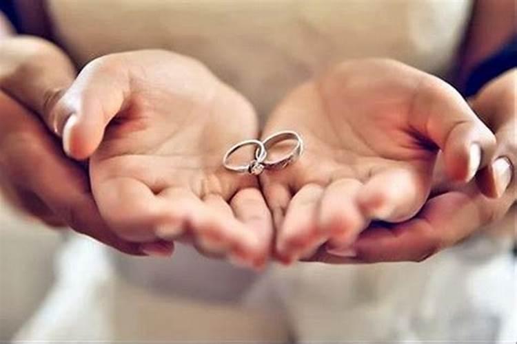 八字婚姻信息怎么看出真假